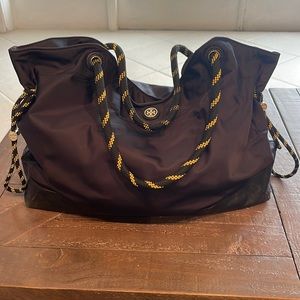 * AUTHENTIC* Tory Burch Bag